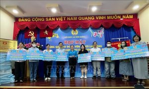 Những hoạt động nghĩa tình giúp người lao động vui Xuân, đón Tết